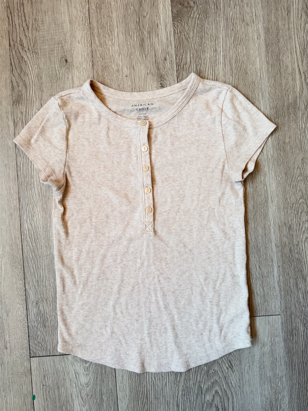 Short Sleeve Top in Beige Like New